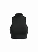 Czarny dopasowany top z golfem bez rękawów Turtleneck Second Skin na białym tle